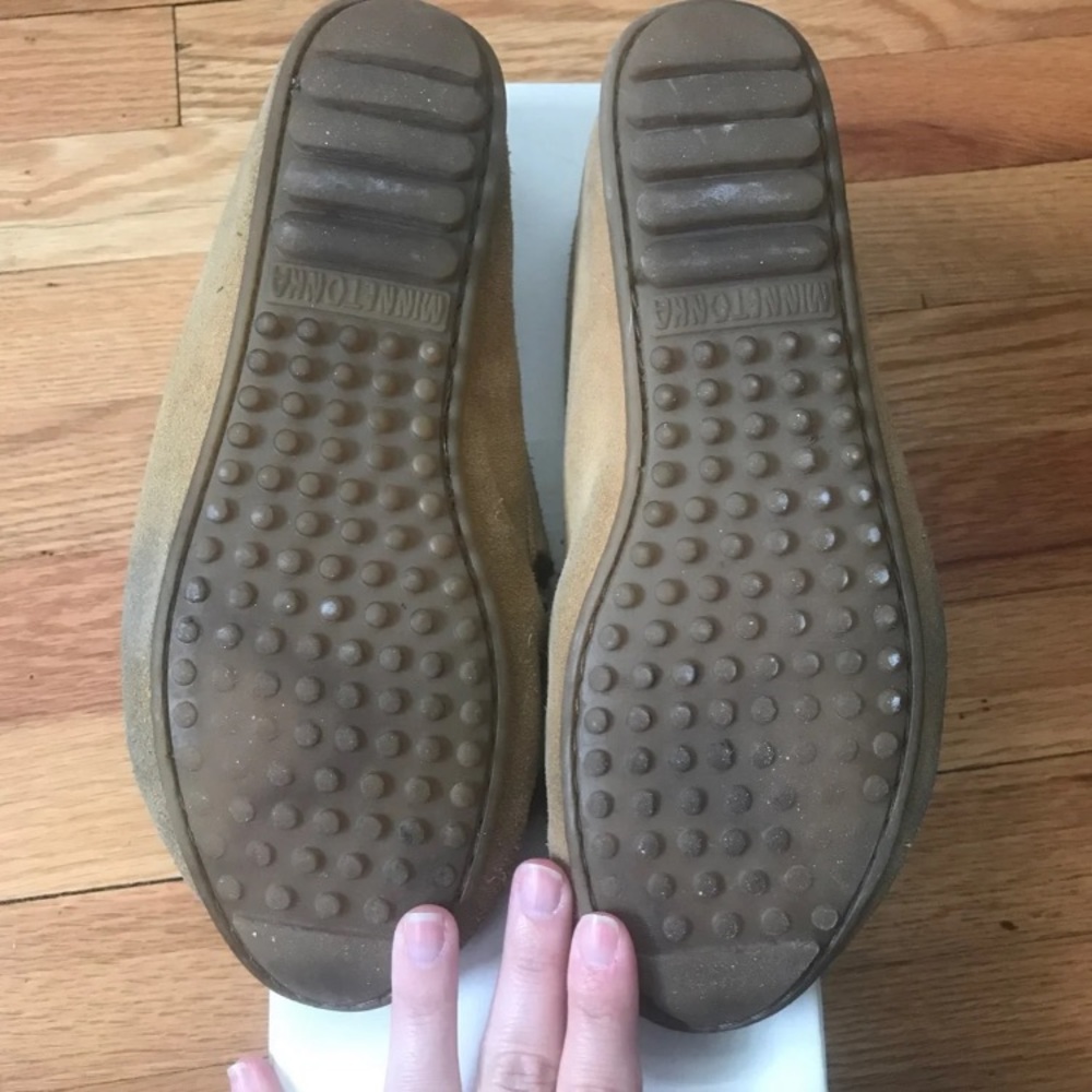 Minnetonka Moccasins! - Picture 6 of 9